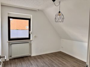  | Wohnung mit großer Terrasse und Garage